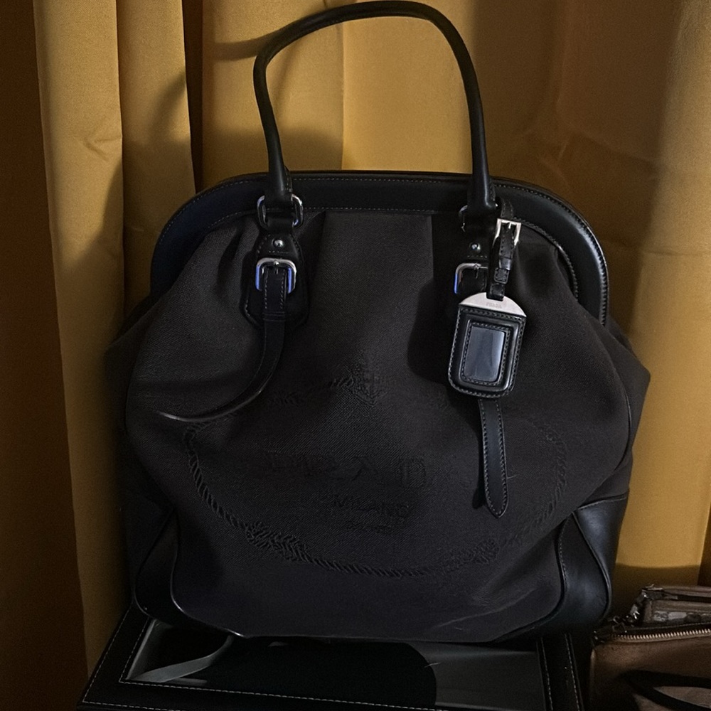 Authentic Prada Doctors Grey canvas with black leather trimming